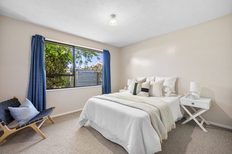 Photo of property in 2/127 Reynolds Avenue, Bishopdale, Christchurch, 8053