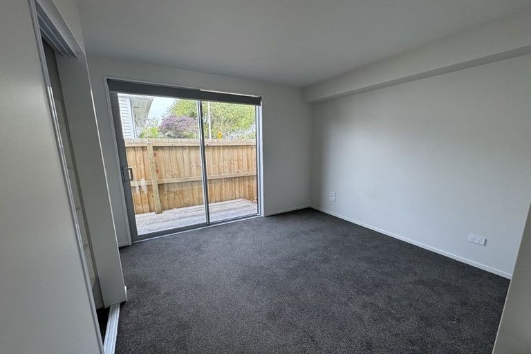 Photo of property in 2/27 Linwood Avenue, Linwood, Christchurch, 8011