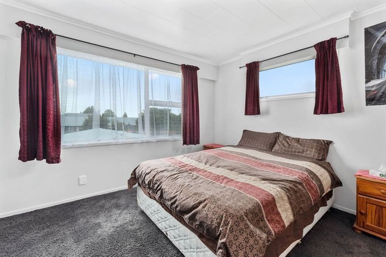 Photo of property in 368 Malfroy Road, Pomare, Rotorua, 3015