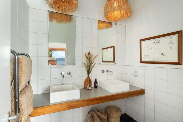 Photo of property in 24 Oceana Heights, Tairua, 3508