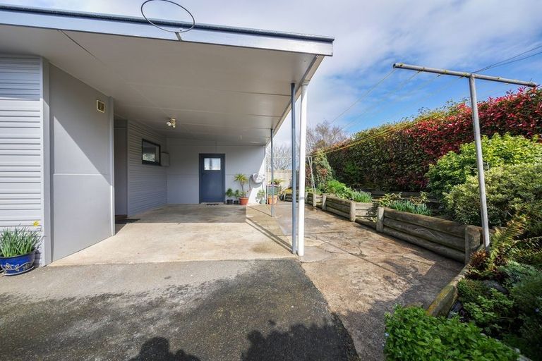 Photo of property in 64 Gilkison Street, Halfway Bush, Dunedin, 9010