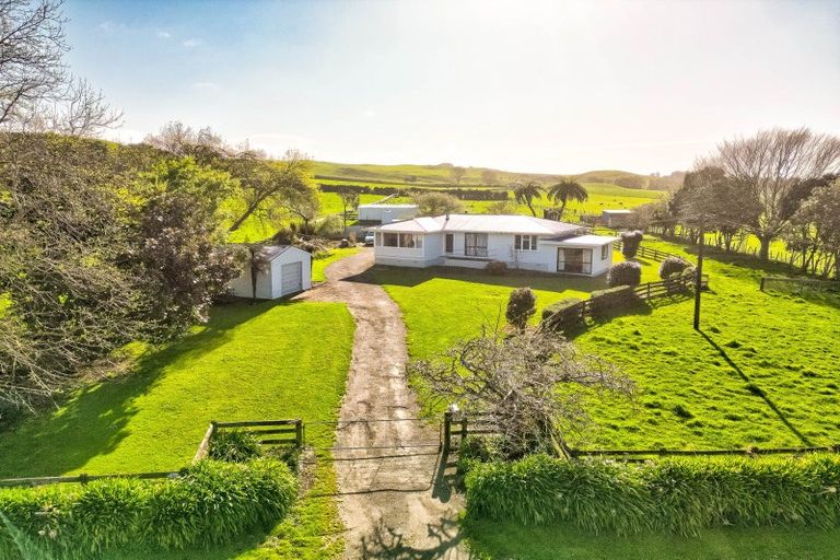 Photo of property in 766 Rangitatau Road East, Kai Iwi, Whanganui, 4578