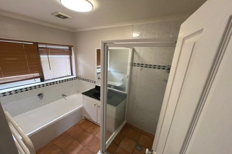 Photo of property in 25 Courtvale Place, Flat Bush, Auckland, 2019
