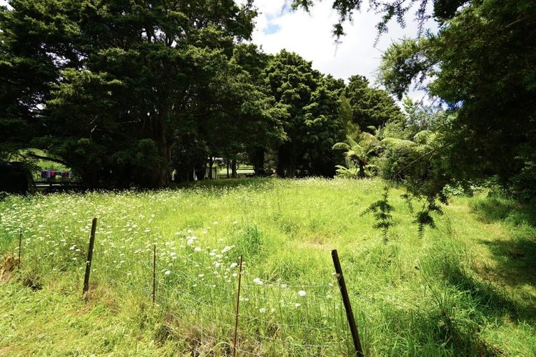Photo of property in 252 Crane Road, Kauri, Kamo, 0185