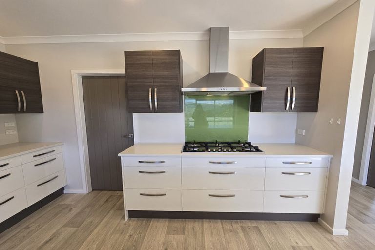 Photo of property in 116 Endeavour Drive, Whitby, Porirua, 5024