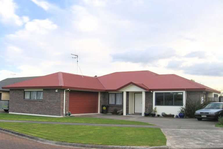 Photo of property in 21 Bouverie Crescent, Flagstaff, Hamilton, 3210