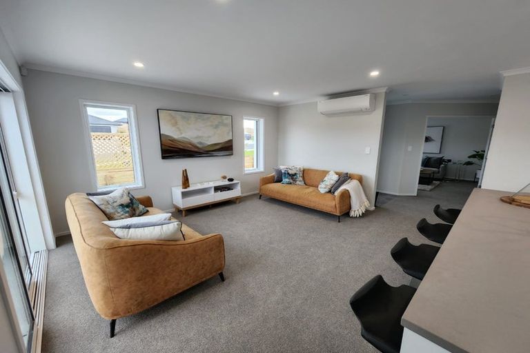 Photo of property in 8 Paul Way, Pokeno, 2402