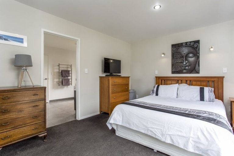 Photo of property in 18 Omana Avenue, Shelly Beach, Helensville, 0874