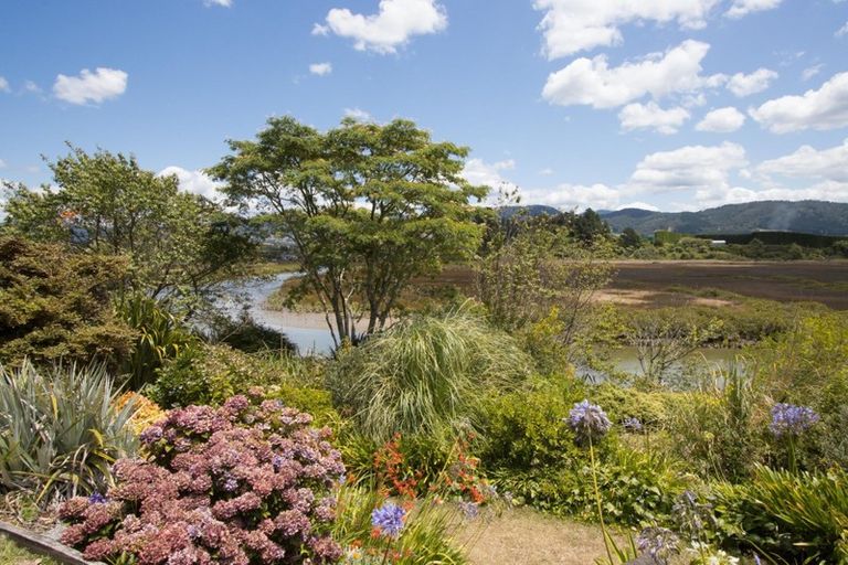 Photo of property in 13 Riverlea Drive, Katikati, 3129