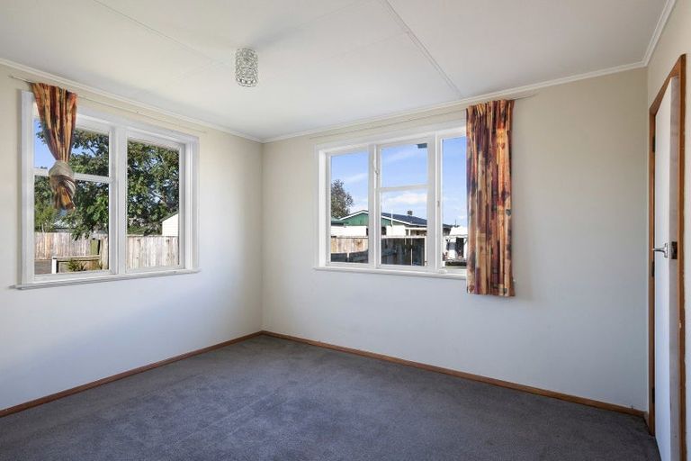 Photo of property in 41a Hinemoa Street, Levin, 5510