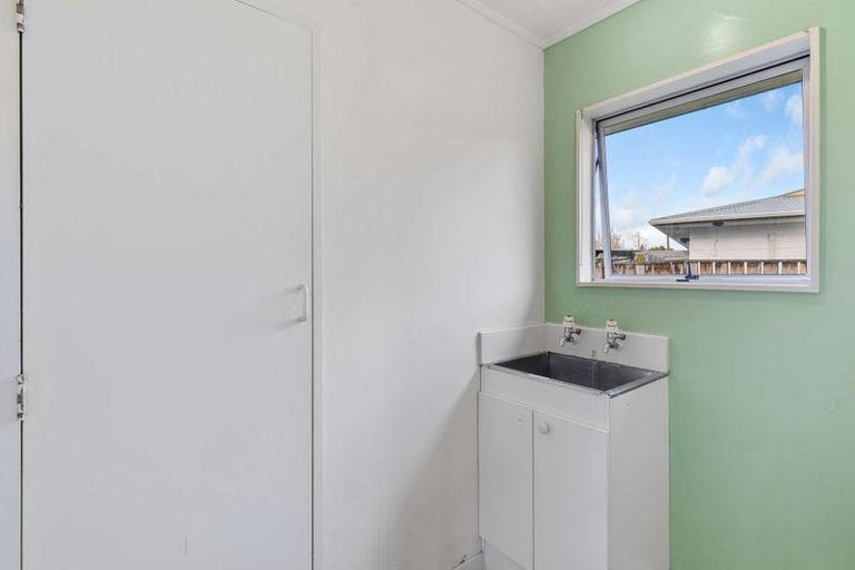 Photo of property in 30b Newton Place, Westbrook, Palmerston North, 4412