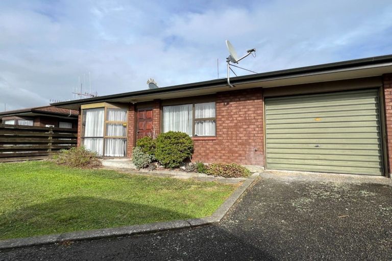Photo of property in 984a Tremaine Avenue, Roslyn, Palmerston North, 4414