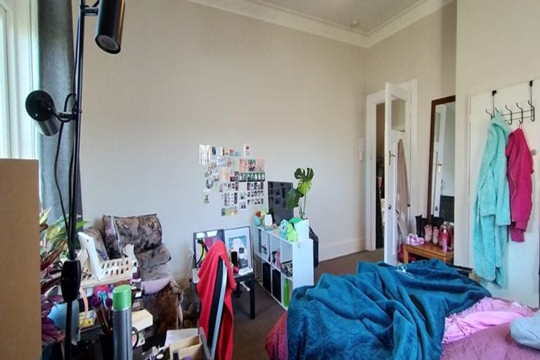 Photo of property in 17 Tavistock Road, Melrose, Wellington, 6023