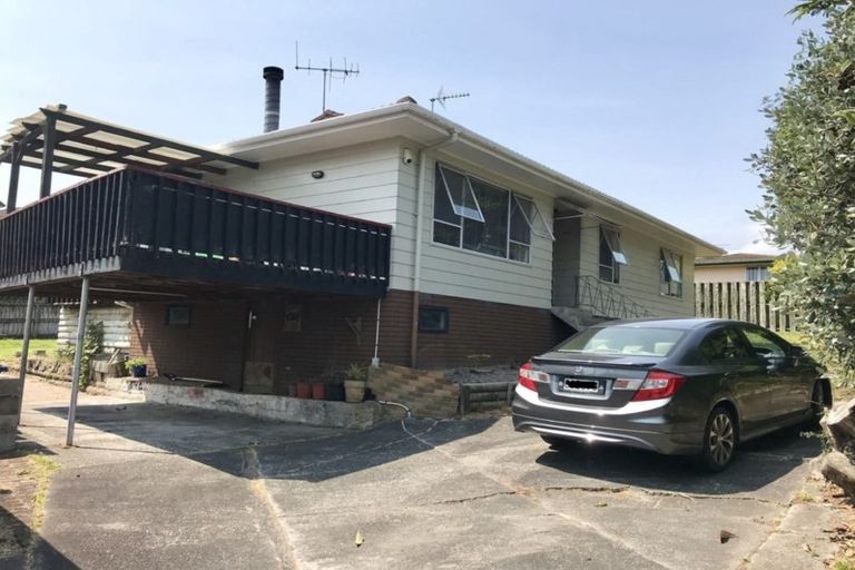 Photo of property in 30 Glynnbrooke Street, Te Atatu South, Auckland, 0610