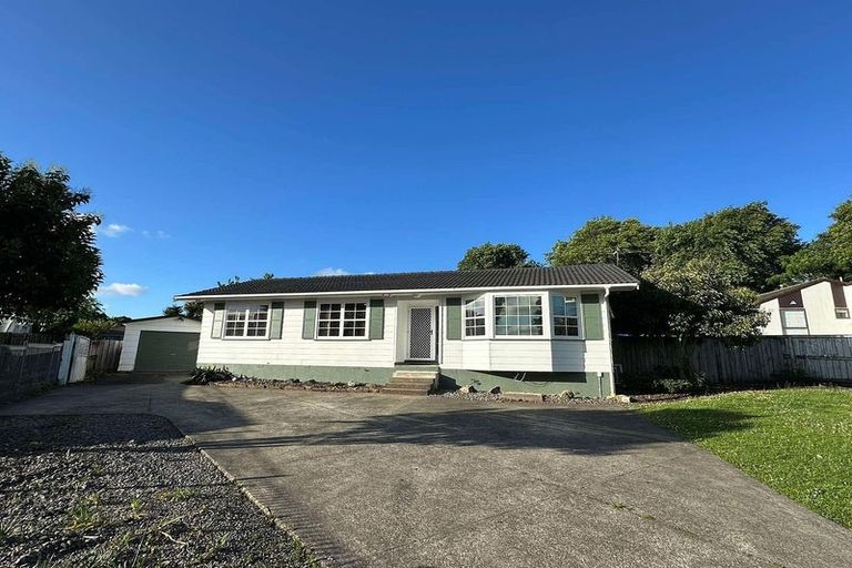 Photo of property in 28 Fairdale Avenue, Red Hill, Papakura, 2110