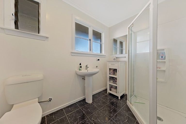 Photo of property in 28 Reynolds Avenue, Bishopdale, Christchurch, 8053