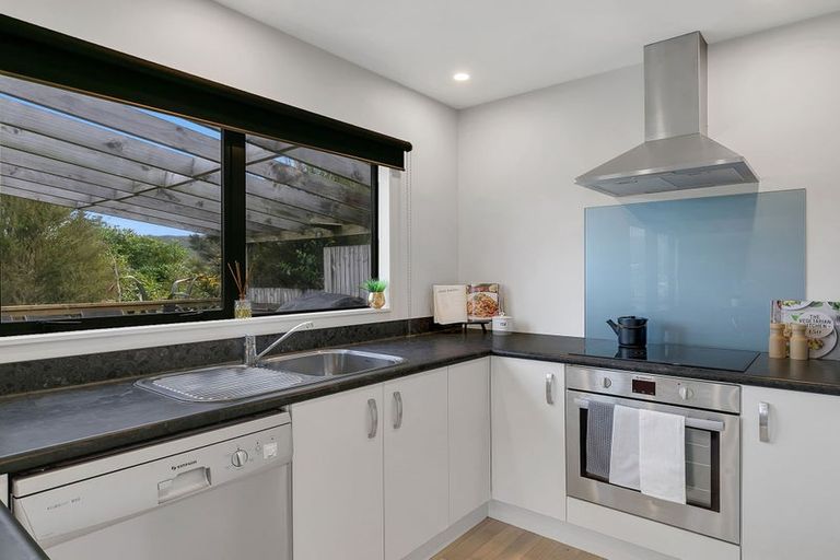 Photo of property in 29 Thomas Street, Stokes Valley, Lower Hutt, 5019