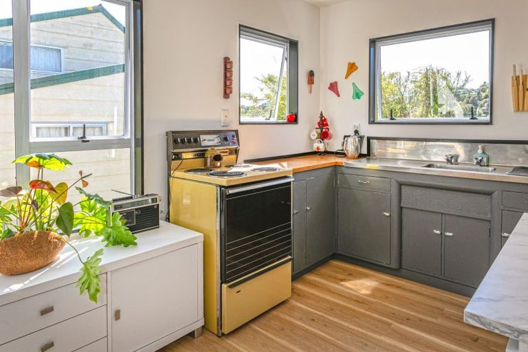 Photo of property in 33 Windsor Drive, Tairua, 3508