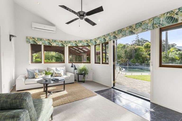 Photo of property in 97 Shaw Road, Oratia, Auckland, 0604
