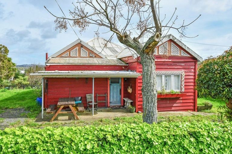 Photo of property in 53 Koheroa Road, Mercer, 2474