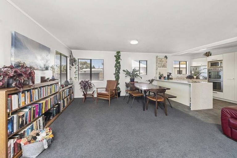 Photo of property in 32b Alexandra Street, Marton, 4710