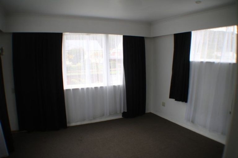 Photo of property in 65 Reynolds Street, Taita, Lower Hutt, 5011