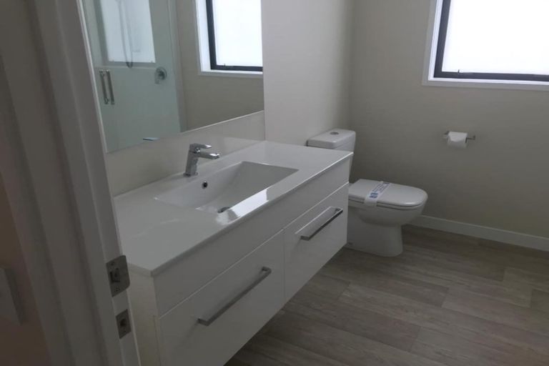 Photo of property in 9d Tui Glen, Omokoroa, 3114