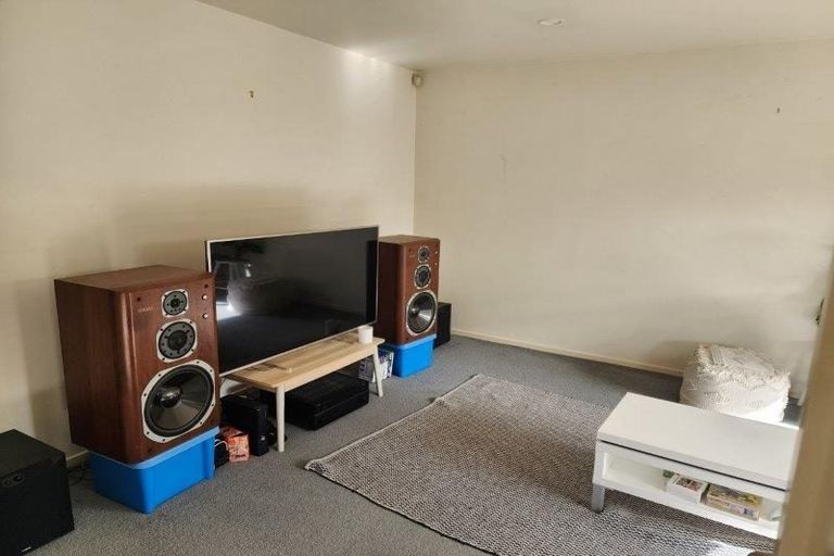 Photo of property in 23a Farquhars Road, Redwood, Christchurch, 8051