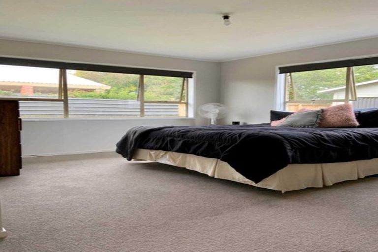 Photo of property in 317 Shakespeare Street, Leamington, Cambridge, 3432