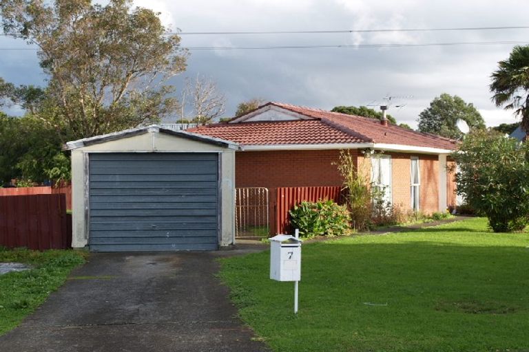 Photo of property in 7 Bland Place, Otara, Auckland, 2023