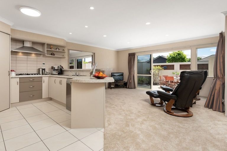 Photo of property in 9 Glenmonarch Place, Pyes Pa, Tauranga, 3112