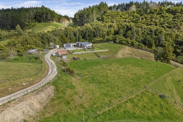 Photo of property in 92a Oropi Gorge Road, Pyes Pa, Tauranga, 3173