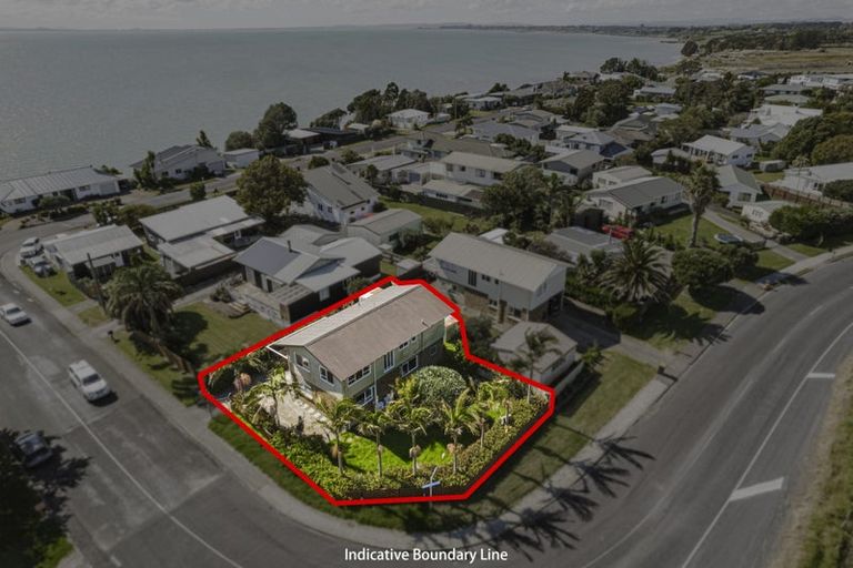 Photo of property in 3/3 Clarks Beach Road, Clarks Beach, 2122