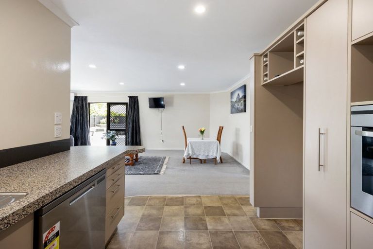 Photo of property in 26 Antrim Place, Nawton, Hamilton, 3200