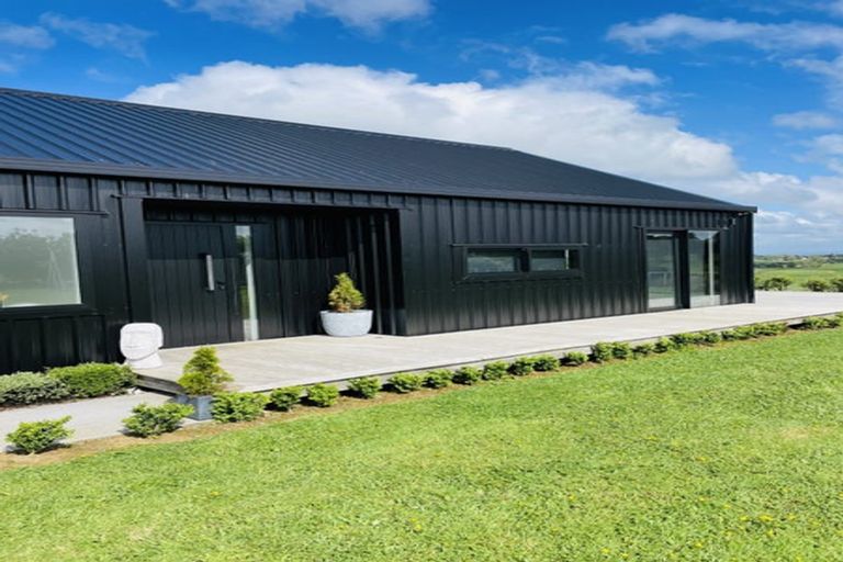 Photo of property in 101a Logan Road, Pukekawa, Tuakau, 2696