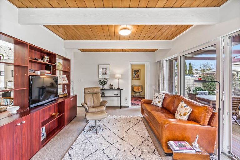 Photo of property in 11a Colombo Street, Cashmere, Christchurch, 8022