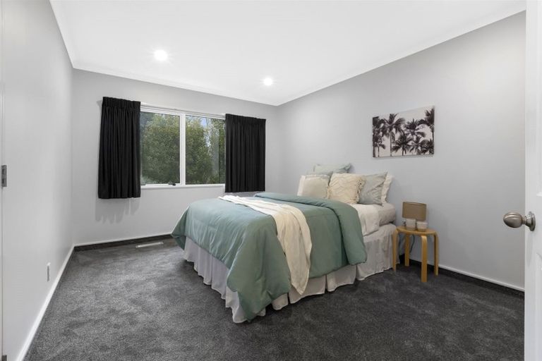 Photo of property in 44 Sailmaker Close, Whitby, Porirua, 5024