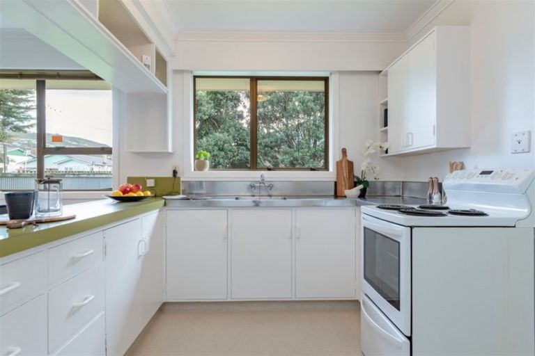 Photo of property in 3c Epuni Street, Hutt Central, Lower Hutt, 5011