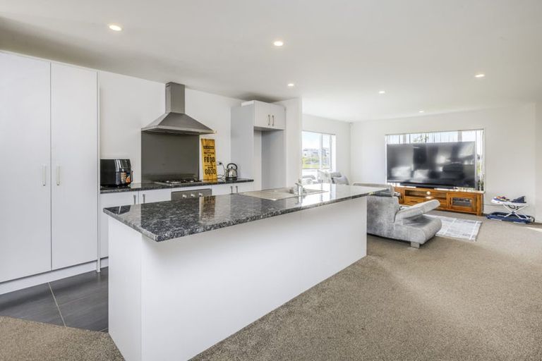 Photo of property in 106 Arion Road, Takanini, 2112