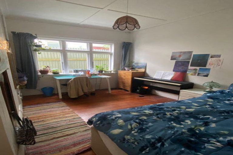 Photo of property in 10 Maurice Terrace, Te Aro, Wellington, 6011