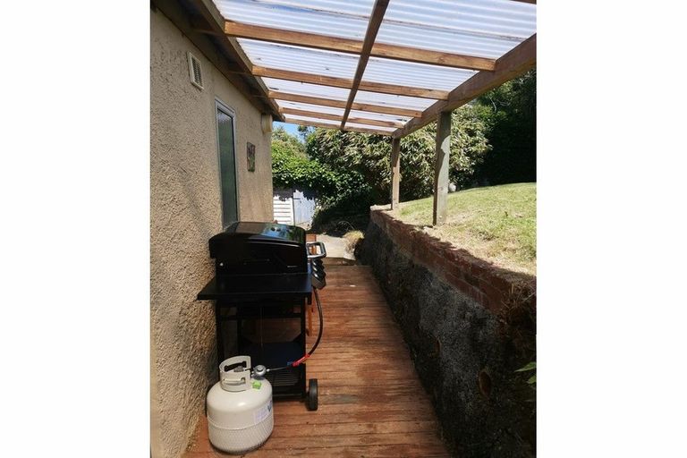 Photo of property in 51 Manapouri Street, Ravensbourne, Dunedin, 9022