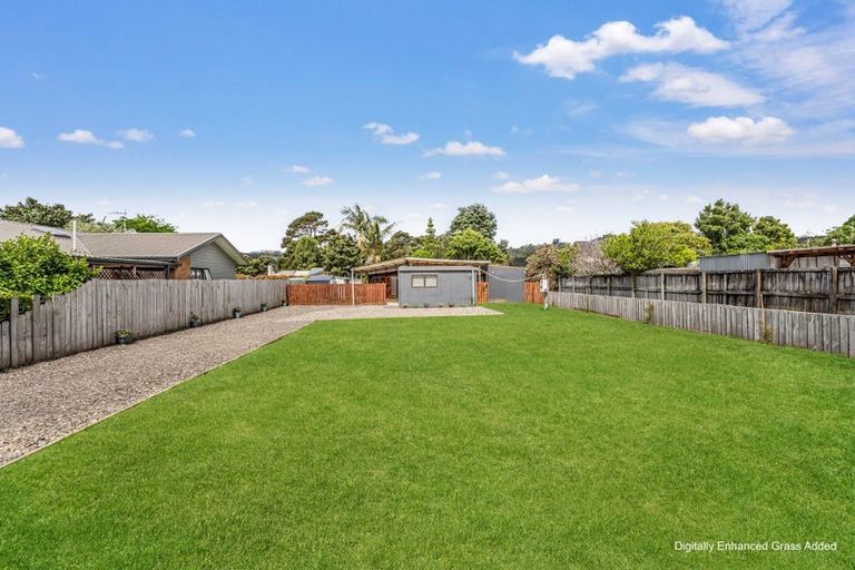 Photo of property in 17 Cook Drive, Whitianga, 3510