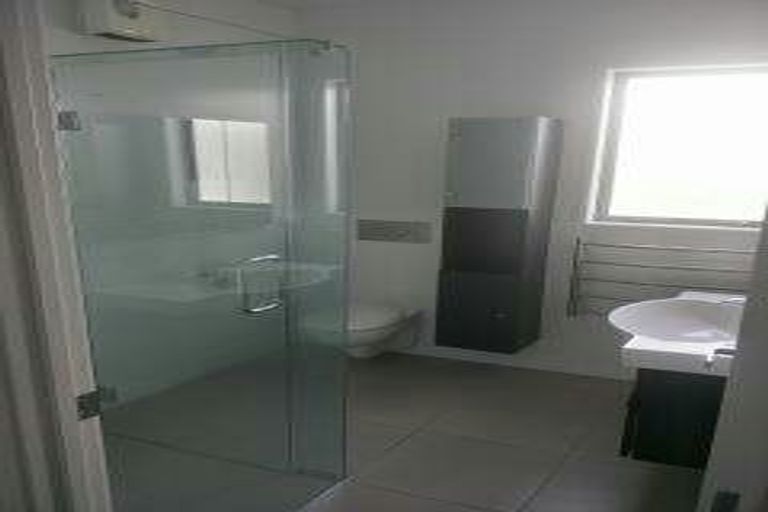 Photo of property in 292 Devon Street West, New Plymouth, 4310