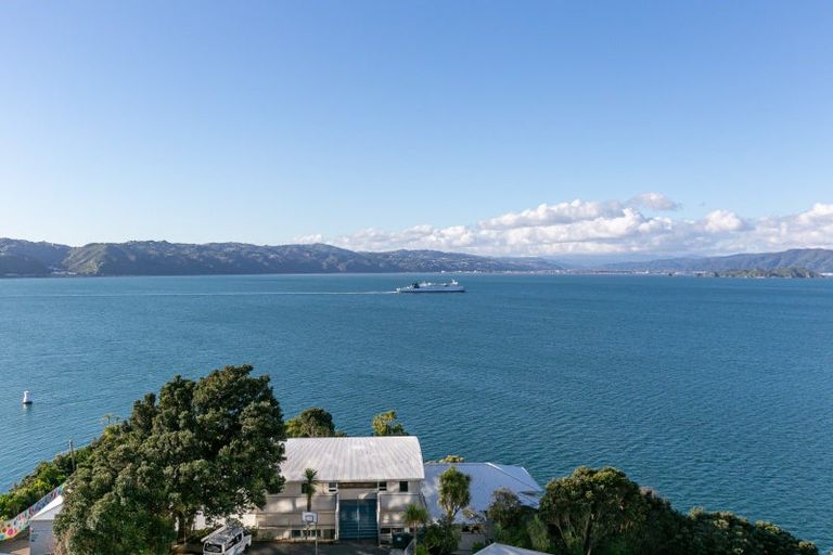 Photo of property in Gateway Apartments, 19 Maida Vale Road, Roseneath, Wellington, 6011