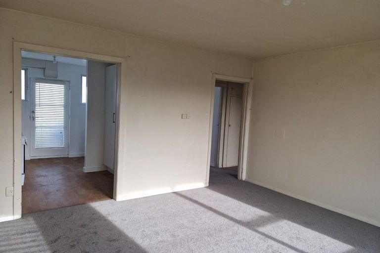 Photo of property in 107 Waltham Road, Sydenham, Christchurch, 8023