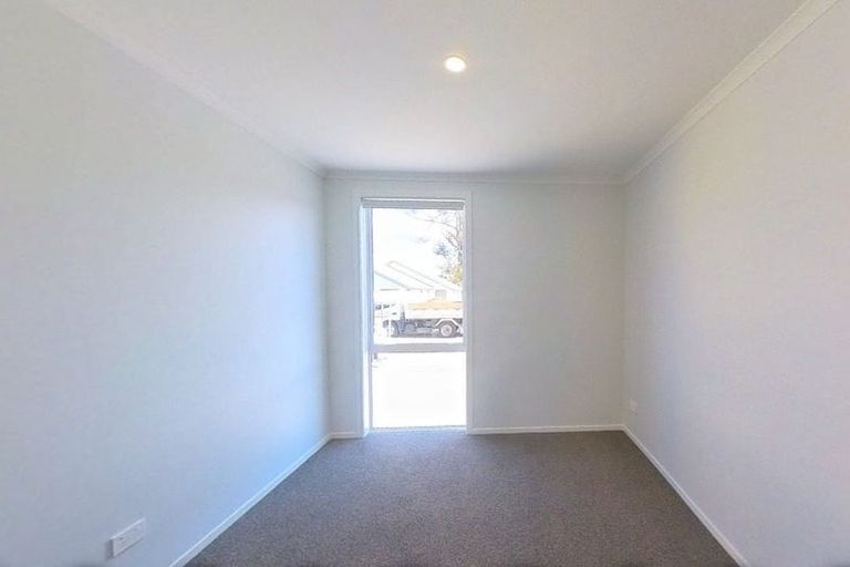 Photo of property in 2 Hauhake Lane, Omokoroa, 3114