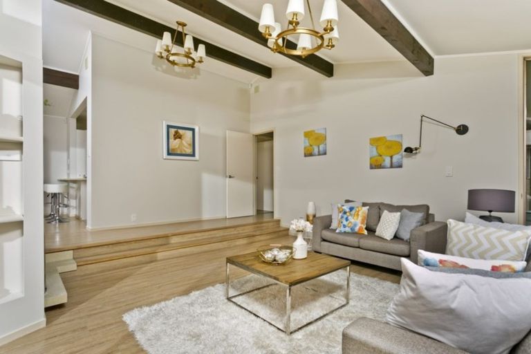 Photo of property in 6 Asbury Crescent, Campbells Bay, Auckland, 0630