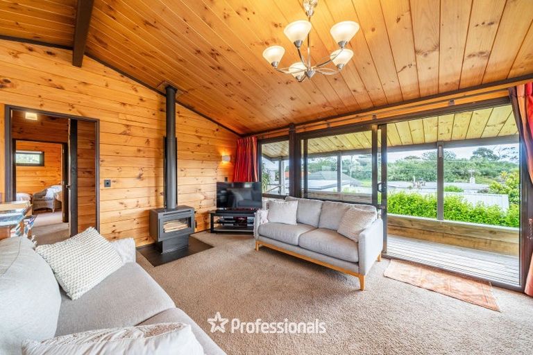 Photo of property in 41 Raumati Road, Raumati Beach, Paraparaumu, 5032