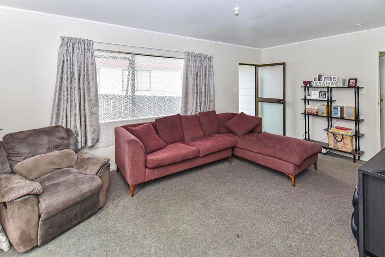 Photo of property in 2/4 Martha Lane, Weymouth, Auckland, 2103