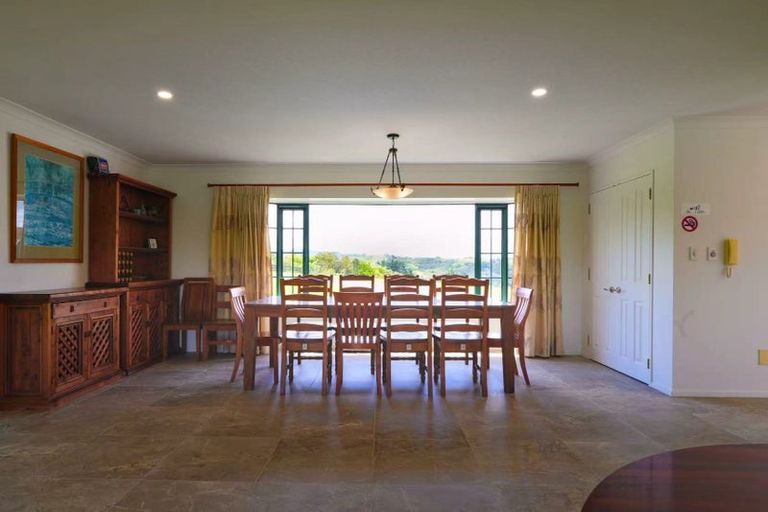 Photo of property in 91 Trig Road, Whitford, Howick, 2571